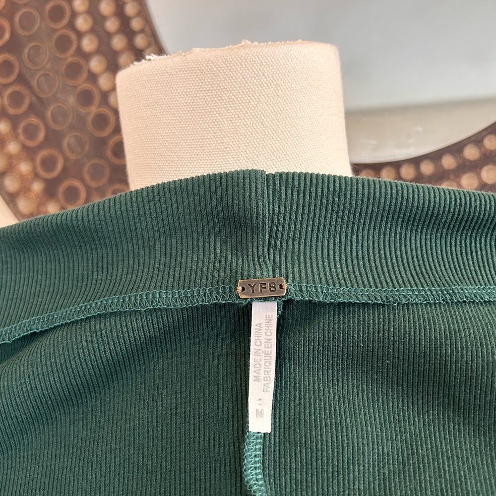 Young Fabulous & Broke High Neck Green Ribbed Midi Dress Size M - Picture 6 of 6